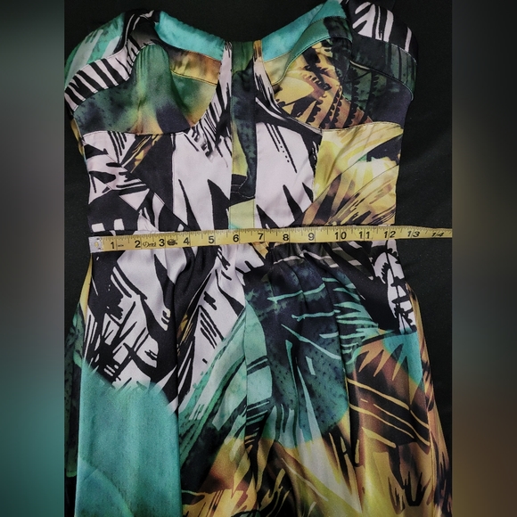 Bebe Multicolor Hi Low Flowy Sleeveless Summer Dress, Size XS - Picture 10 of 11